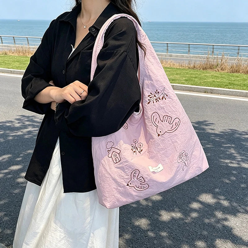Leisure Travel Canvas Bag