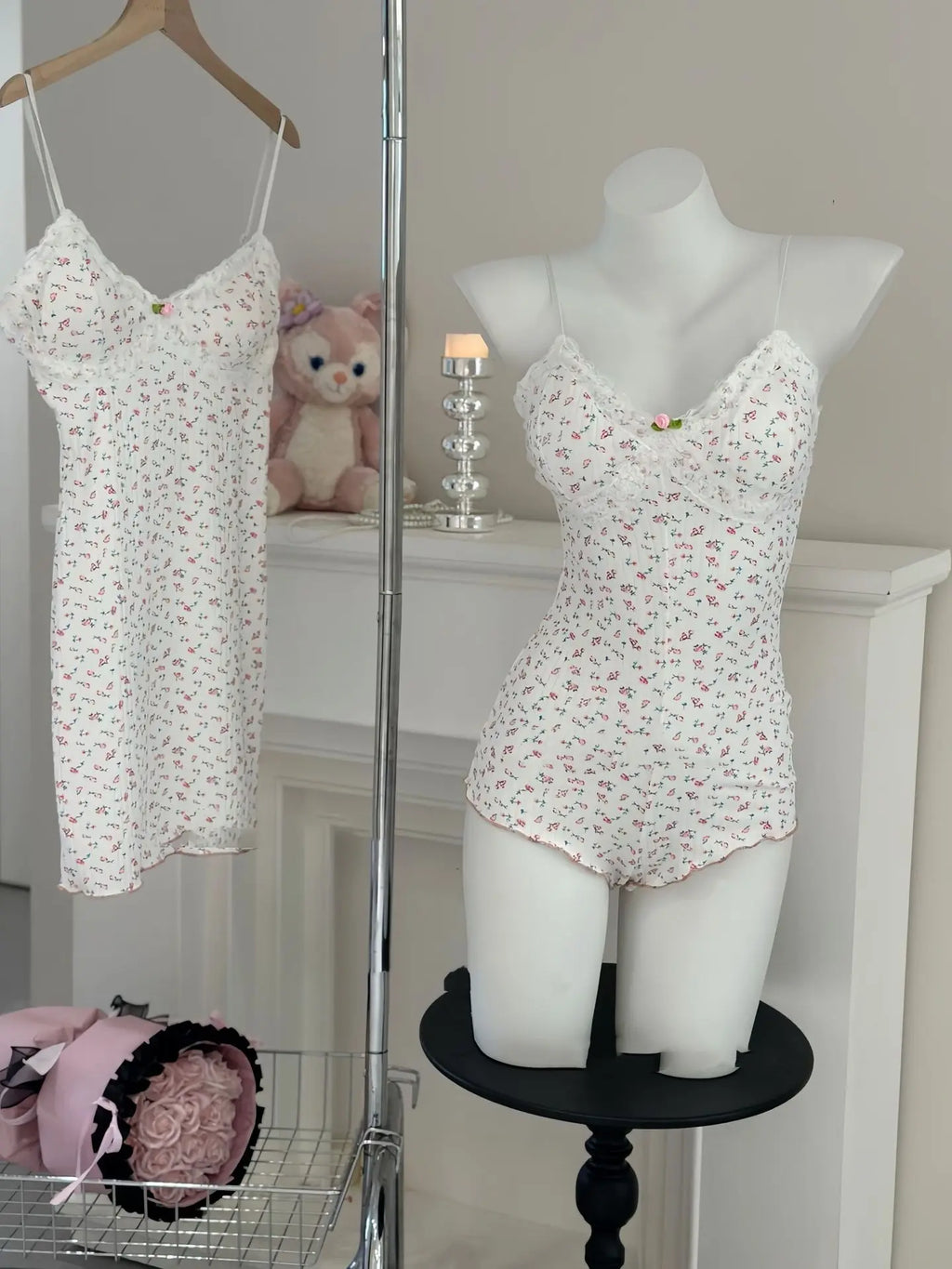 Damen Sexy Blumenmuster Bodysuit Spitze Trim Ärmellos Slim Fit Leotard Sommer Jumpsuit Overall Sexy Unterwäsche Nachtwäsche Dessous