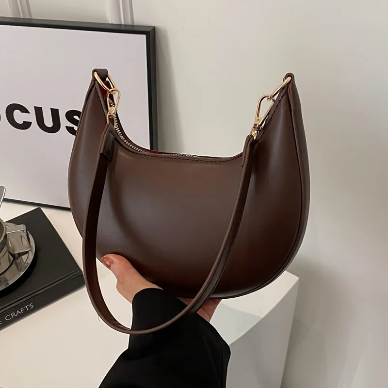 High-end Moon-shaped Baseball Bag