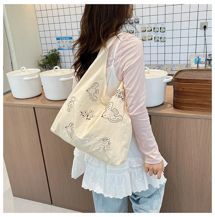 Leisure Travel Canvas Bag